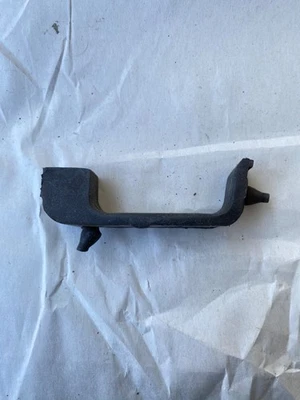 Original GM OEM 1966 Pontiac Lemans superior 3 núcleos aislador de radiador 9775033 Foto 1 de 3