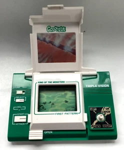 De colección 1983 EXTREMADAMENTE RARO BANDAI TRIPLE VISIÓN GODZILLA (Muy buen estado) - Imagen 1 de 15