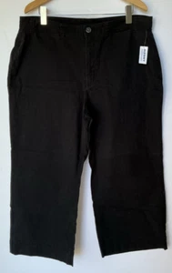Old Navy Women'sChino Pants Black High-Rise Wide Leg Cropped Size 18 Petite NEW - Picture 1 of 4