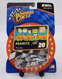 1:64 Diecast NASCAR 2002 Tony Stewart Pontiac Peanuts Halloween Snoopy - Picture 1 of 2