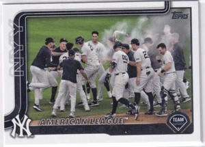 2025 Topps MLB Baseball Series 1 No. 123 New York Yankees American League - Bild 1 von 2