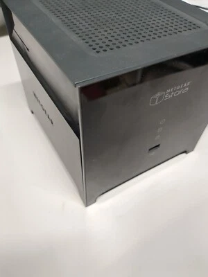 NAS Netgear Stora con due dischi da 1TB e cavo cat7 10gb incluso - Immagine 1 di 4