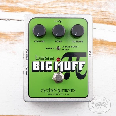 Pedal sostenedor de distorsión Electro-Harmonix Bass Big Muff Pi - Distribuidor autorizado Foto 1 de 2