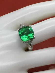 Emeraldine Quartz wih Topaz Ring - Picture 1 of 4