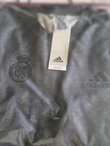 adidas feel cozy pullover fleece sweatshirt men's with real madrid logo Black  - Picture 1 of 3