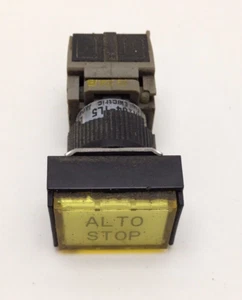 Interruptor de control de lámpara LED Fuji amarillo 5a 250vac ah164-tl5 #6803 - Imagen 1 de 6