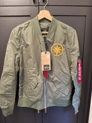 Chaqueta Scout Bait X Captain Marvel Alpha Industries L2B Mujer Talla Pequeña Foto 1 de 4