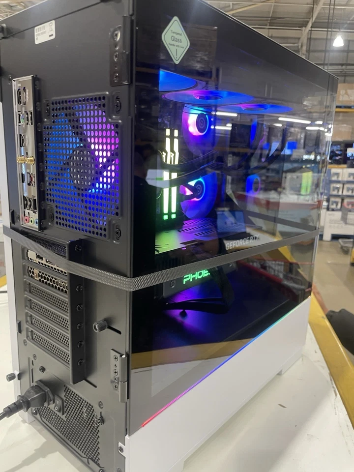 Cyberpower Gaming PC Model CW20006 - Image 1 of 3