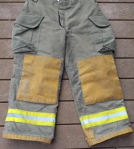 Lion Janesville 38R Firefighter Turnout Bunker Gear PANTS RESCUE FIRE TOW 2010 - Picture 1 of 8