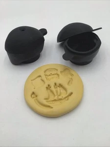 Lot Of 3 Pirate Theme Ship, Skulls Molds Silicone Decorating - Picture 1 of 6
