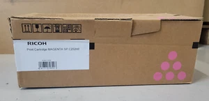 Toner Ricoh SP C252HE Magenta 407718 Neu OVP Original SP C250 SP C252 Rg MwSt. - Afbeelding 1 van 5