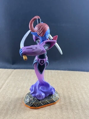 SKYLANDERS GIANTS, SCARLET NINJINI, COMB SHIP $1 PER MULT - Image 1 of 3