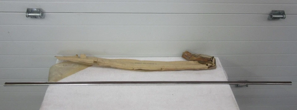 NOS 1970 Ford Galaxie LTD Brown Door Trim Moulding D0AZ-6520939-A dp - Image 1 of 1