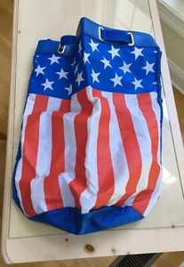Rucksack mit amerikanischer Flagge - Bild 1 von 4