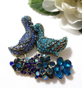 Brosche goldfarben, blau Strass Vögel & Blumen - Bild 1 von 3