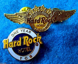 LAS VEGAS MANAGERS GOLD WINGS + ELVIS TBC 1ST YEAR AWARD LOGO Hard Rock Cafe PIN - Picture 1 of 1