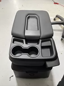 2019-24 Chevy Silverado Or Tahoe Center Console Seat with 2 storage Compartments - Picture 1 of 7