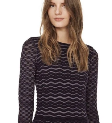 Top metálico de punto fino con peplum azul marino TORY BURCH para mujer, talla S usado en excelente estado Foto 1 de 4