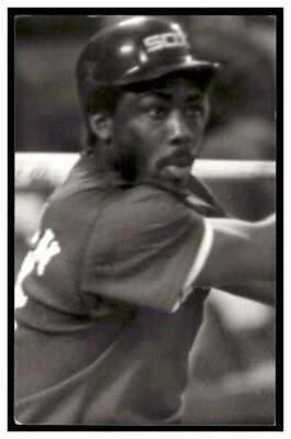 Postal de béisbol vintage de los Medias Blancas de Chicago de Chet Lemon (1980) PCCW Foto 1 de 2