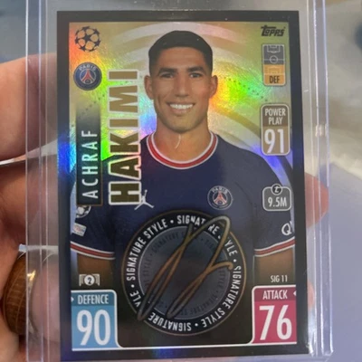 2021-22 Topps Match Attax UCL Extra Signature Style Achraf Hakimi #SIG11 - Image 1 of 2