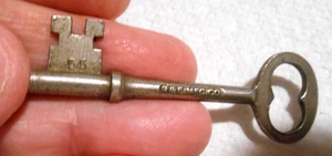 Vintage alter antiker R & E Mfg Co Russell & Erwin massiver Stahl Skelett Schlüssel # 55 - Bild 1 von 3