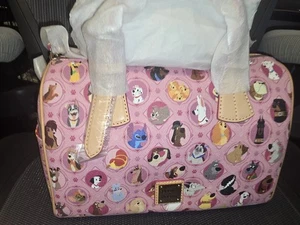 Bolso de hombro Disney Dooney & Bourke Dogs 2018 rosa nuevo con etiquetas - retirado - Imagen 1 de 9