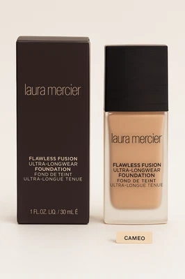 Laura Mercier Flawless Lumière Radiance Perfecting Foundation Cameo 30ml 1oz - Image 1 of 4