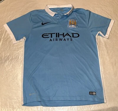 2015 Nike Manchester City Sergio Aguero 10 jersey XL home blue Etihad Airways - Image 1 of 4