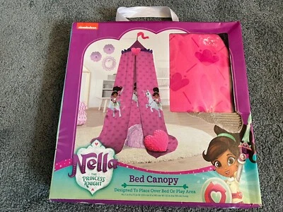 Dosel con cama doble Nella the Princess Knight, rosa para cama o área de juegos, Foto 1 de 4