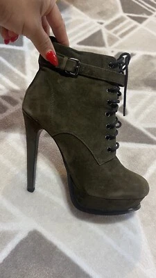 Botines Aldo Verde Ejército Gamuza Material Stiletto con Plataforma Interior Talla 7 Foto 1 de 4