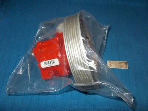 ORIG. POWERSTEERING PUMP (FOR 1999 AUDI A4-2.8L) - Picture 1 of 4