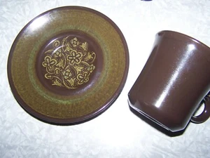 Juego de tazas y platillos de café verde marrón Franciscan Madeira - Imagen 1 de 2
