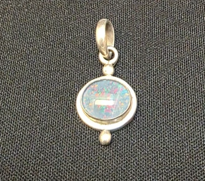 Винтажная подвеска из стерлингового серебра 925 пробы с огненным опалом и овальными драгоценными камнями ручной работы  - Изображение 1 из 4