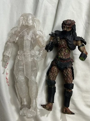 PREDATOR FIGURE LOT: NECA Alien VS Predators Cloaked Scar SDCC 2016 + McFarlane - Image 1 of 4