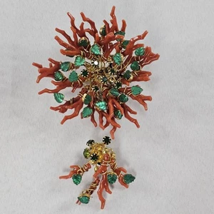 Broche racimo vintage de diamantes de imitación de coral y diamantes de imitación verdes tono dorado por favor LEER⬇ - Imagen 1 de 15
