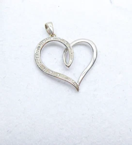 9ct Gold Diamond Pendant Heart Hallmarked White Gold 30mm Gift Box - Picture 1 of 7