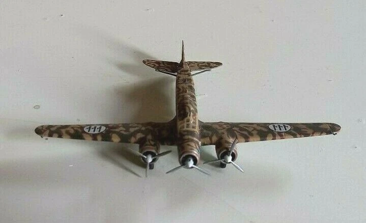 Modellino Aereoplano Militare - 253 4 - Immagine 1 di 4