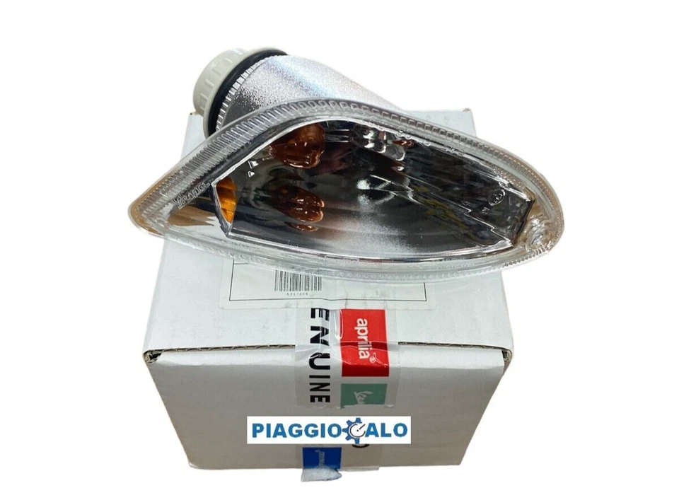 FRECCIA POSTERIORE SINISTRA ORIGINALE PIAGGIO VESPA LX 125 2006-2008 58176r5 - Immagine 1 di 1