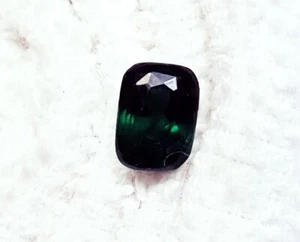 Piedra preciosa suelta certificada de turmalina verde natural con forma de cojín de 1,60 quilates - Imagen 1 de 7