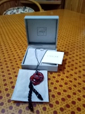 Lalique Crystal Red Serpent Onyx Pendant - Image 1 of 4