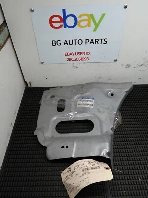 Dodge Grand Caravan 2008-20 nuevo retenedor fascia izquierda genuino Mopar OEM 5109587AD Foto 1 de 4