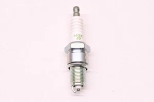 NGK 2128, BPR4EY Spark Plug NOS - Picture 1 of 3