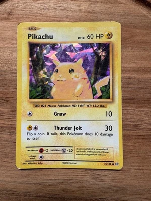 Pikachu Basic Pokemon card 35/108 LV 12 60HP - Holographic- Good condition. - Image 1 of 4