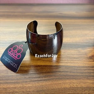 Paparazzi Accessories Cuff Bracelet Silver Black Shiny OS Jewelry Statement - Picture 1 of 5