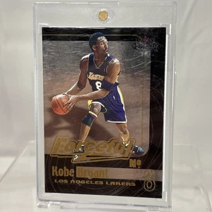 1999-00 Fleer Force Kobe Bryant Forceful #7 LA Lakers 🔥 - Picture 1 of 4