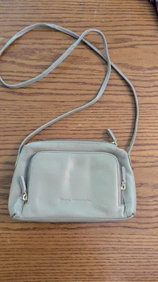 Bolso Bandolera Pequeño Stone Mountain Cuero Beige Cremallera Alrededor Cartera Bolsillo Perfecto Foto 1 de 4