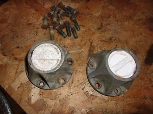 1976 80 jeep CJ5 CJ7 CJ8 dana 30 locking hubs 6 bolt OE - Picture 1 of 8