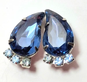 Orecchini vintage clip strass topazio blu a goccia e zaffiro blu - Foto 1 di 5