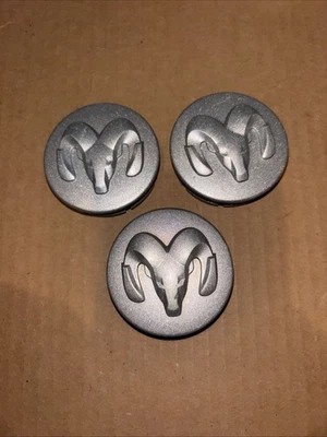 Juego de tapacubos 3x Dodge Ram 1500 Dakota Durango 04782764AA SET 1996-2004 Foto 1 de 2