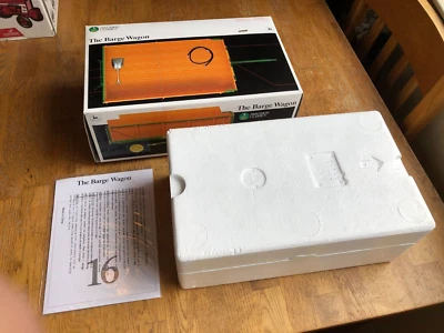 John Deere "Barge Wagon" Precision Classics vagón de grano de Ertl en escala 1/16 Foto 1 de 4